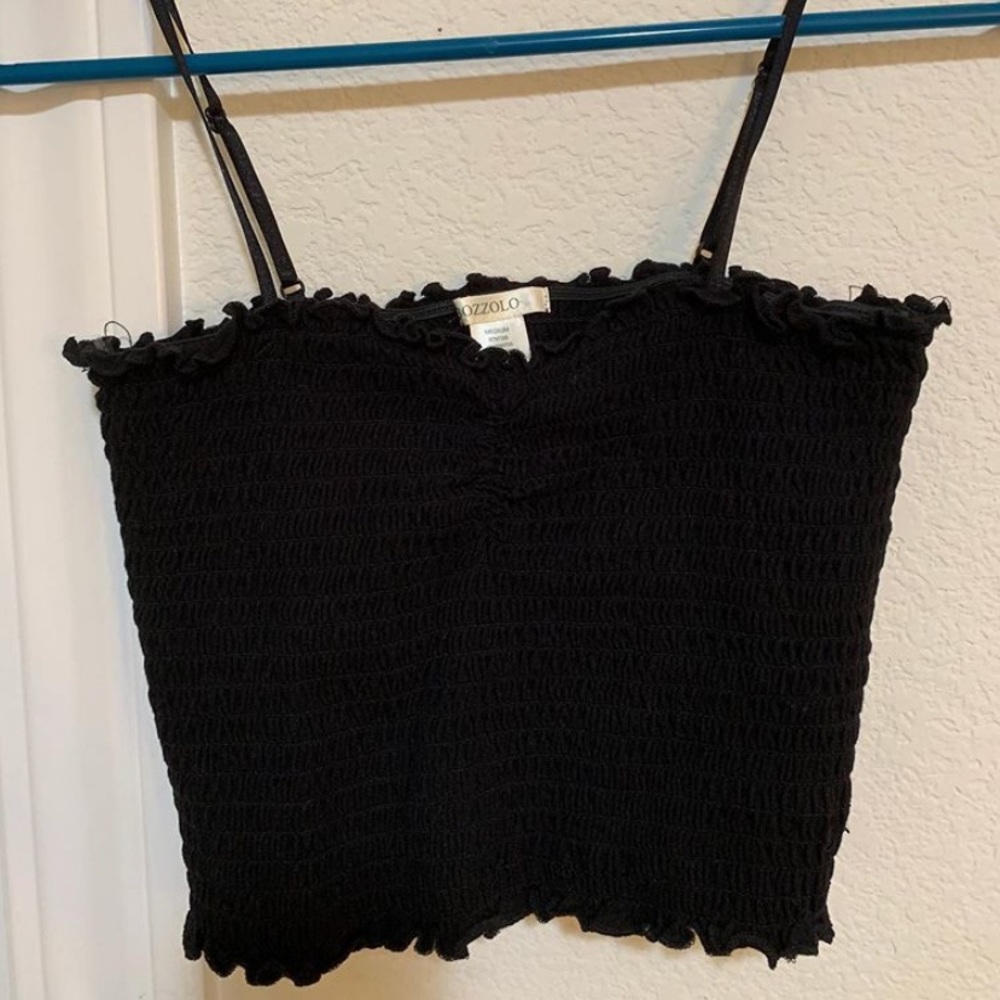Tight Black Ribbed Cropped Tank